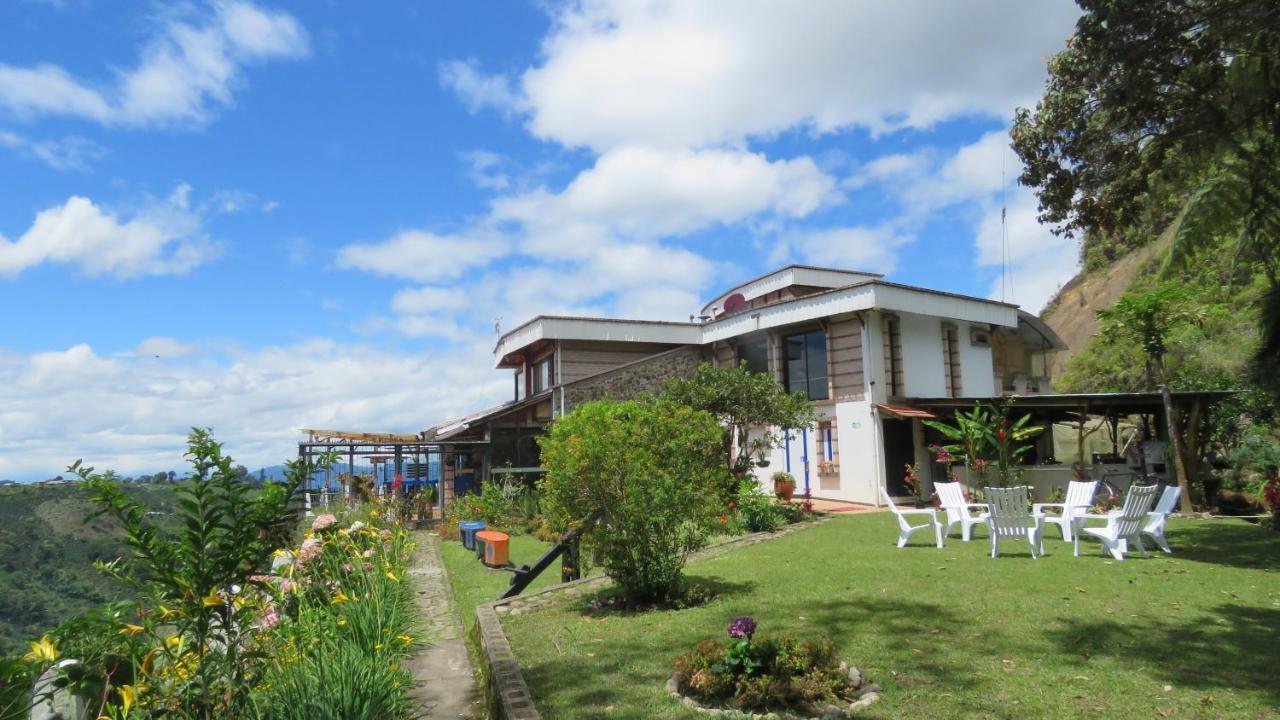 Ecohotel Bordones Isnos エクステリア 写真