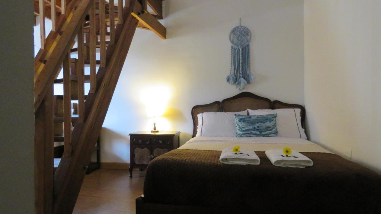 Ecohotel Bordones Isnos エクステリア 写真