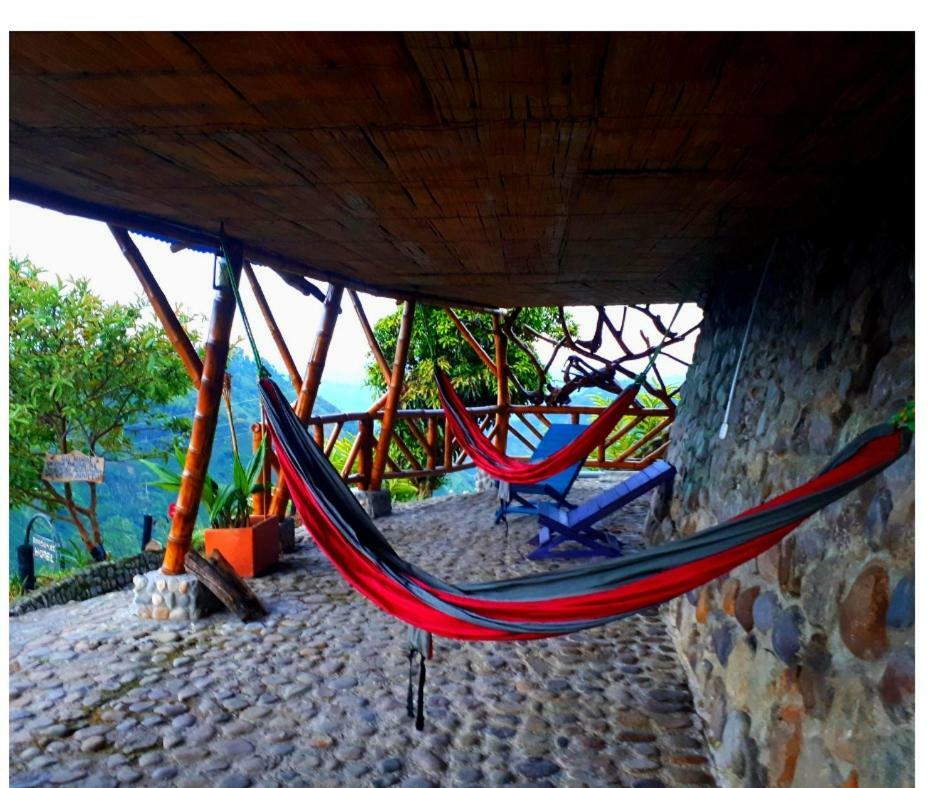 Ecohotel Bordones Isnos エクステリア 写真